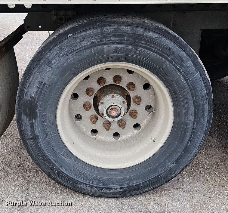 image for item DQ8642 2012 Hyundai Translead VI2530152-AJS dry van trailer