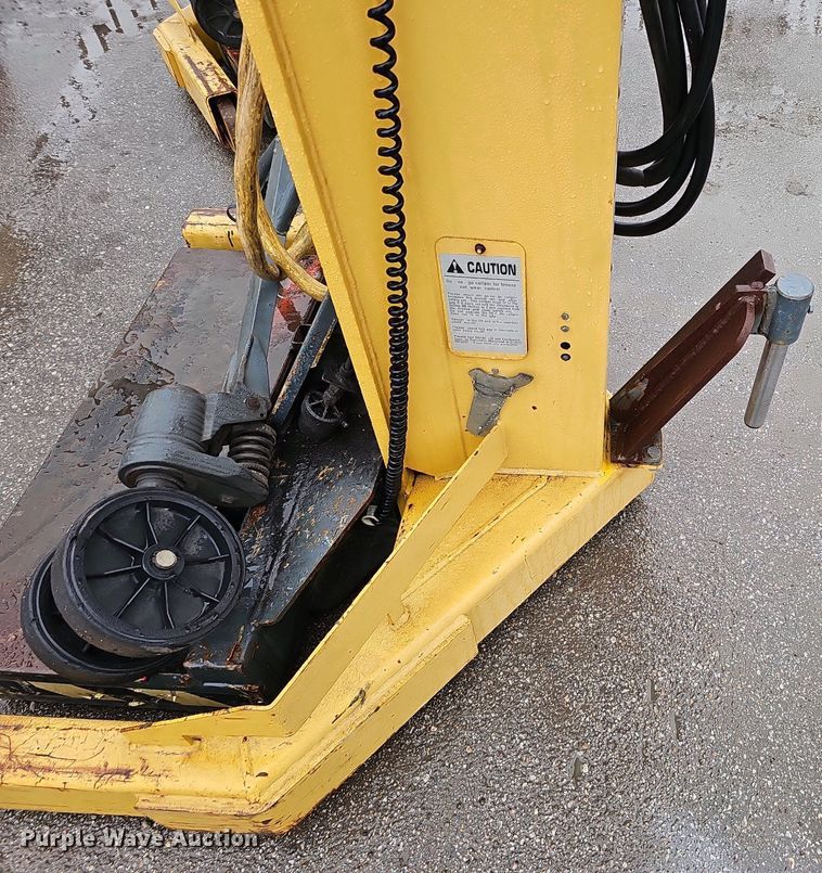 image for item DQ8662 2001 Sefac 1200M65  four post automotive lift