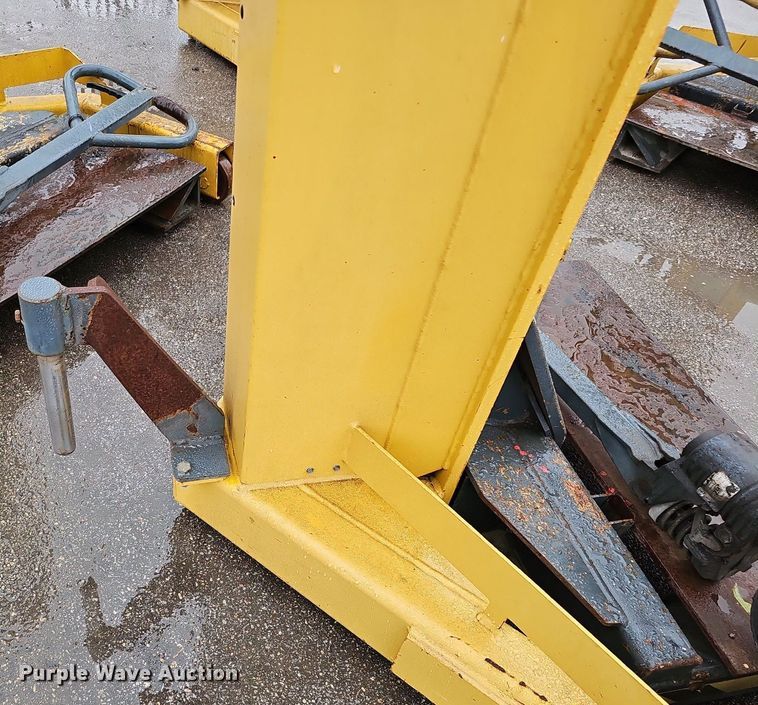 image for item DQ8662 2001 Sefac 1200M65  four post automotive lift