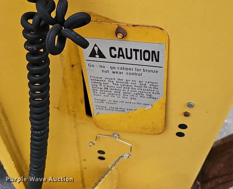 image for item DQ8662 2001 Sefac 1200M65  four post automotive lift