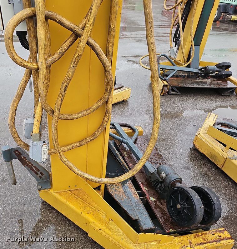 image for item DQ8662 2001 Sefac 1200M65  four post automotive lift