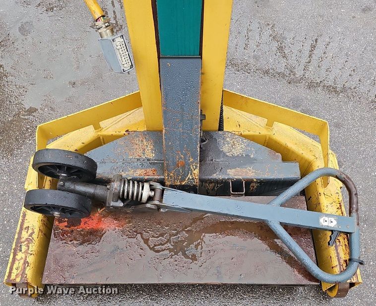 image for item DQ8662 2001 Sefac 1200M65  four post automotive lift