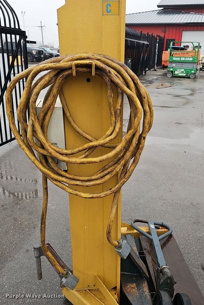 image for item DQ8662 2001 Sefac 1200M65  four post automotive lift