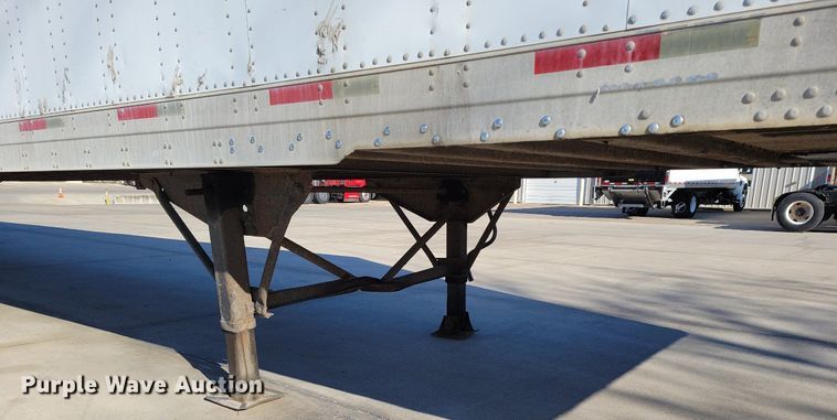 image for item DR7904 2001 Trailmobile dry van trailer