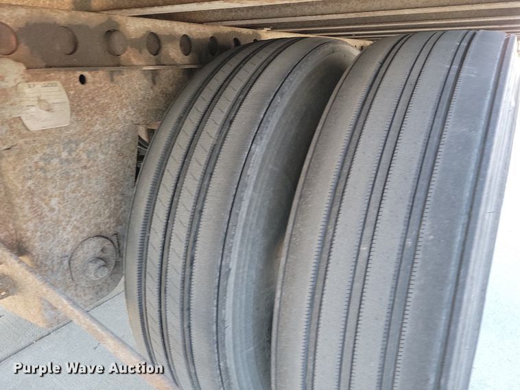 image for item DR7904 2001 Trailmobile dry van trailer