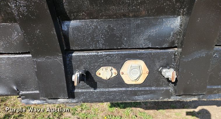 image for item DR8544 1974 Transcraft TH40 scrap trailer