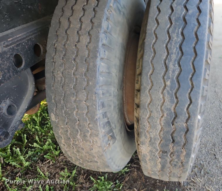 image for item DR8544 1974 Transcraft TH40 scrap trailer