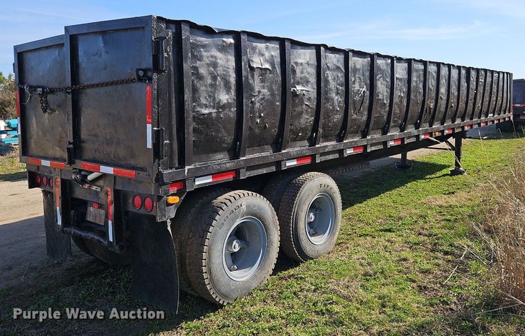 image for item DR8545 1974 Transcraft TH40 scrap trailer