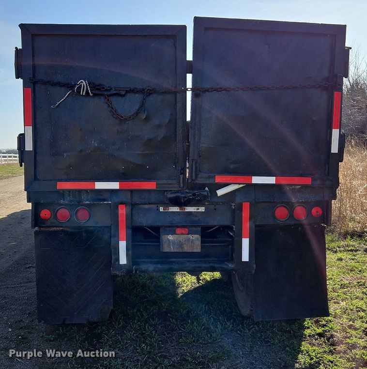 image for item DR8545 1974 Transcraft TH40 scrap trailer