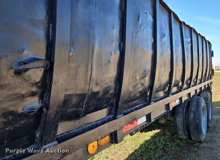 image for item DR8545 1974 Transcraft TH40 scrap trailer