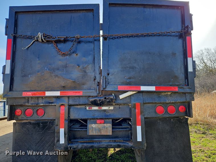 image for item DR8545 1974 Transcraft TH40 scrap trailer