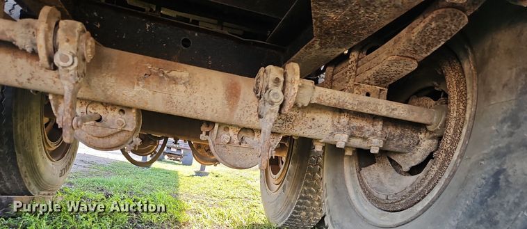 image for item DR8545 1974 Transcraft TH40 scrap trailer