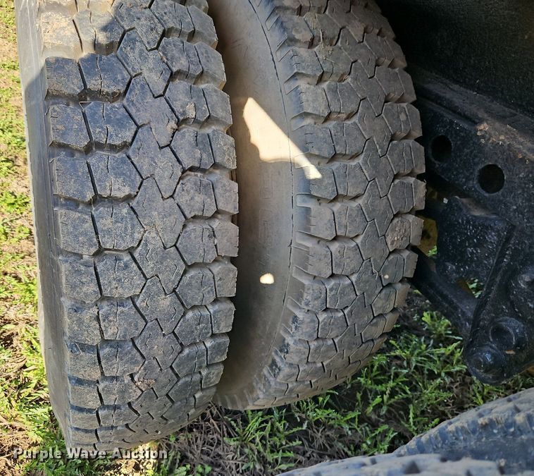 image for item DR8545 1974 Transcraft TH40 scrap trailer