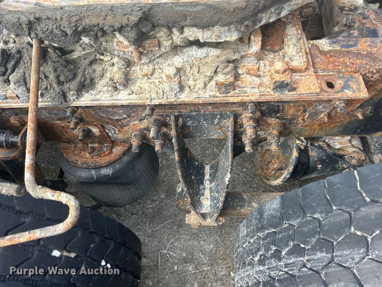 image for item DS0836 2009 International TranStar 8600 semi truck