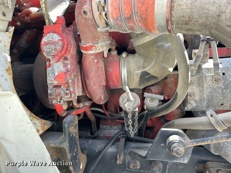 image for item DS0836 2009 International TranStar 8600 semi truck