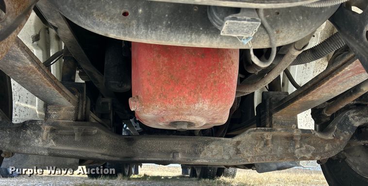 image for item DS0836 2009 International TranStar 8600 semi truck