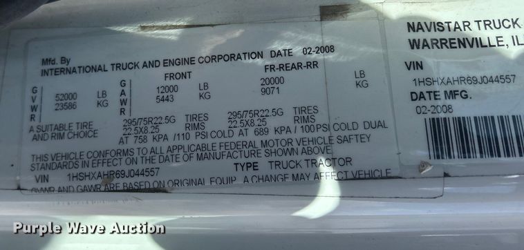 image for item DS0836 2009 International TranStar 8600 semi truck