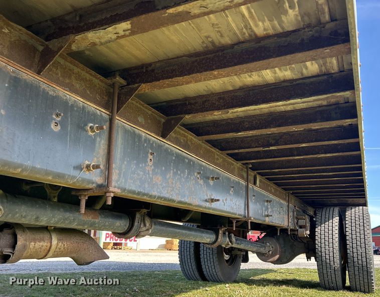 image for item DS0840 2013 International 4300M7 box truck