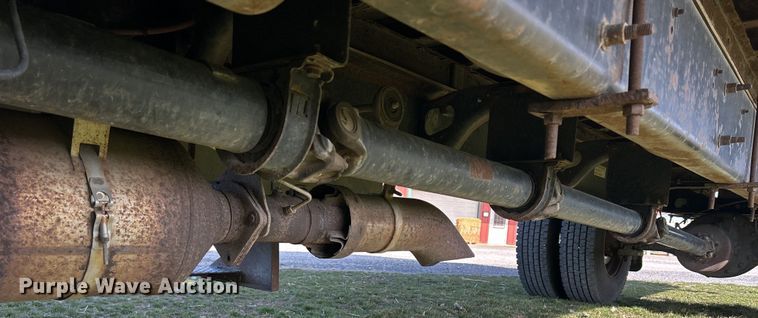 image for item DS0840 2013 International 4300M7 box truck