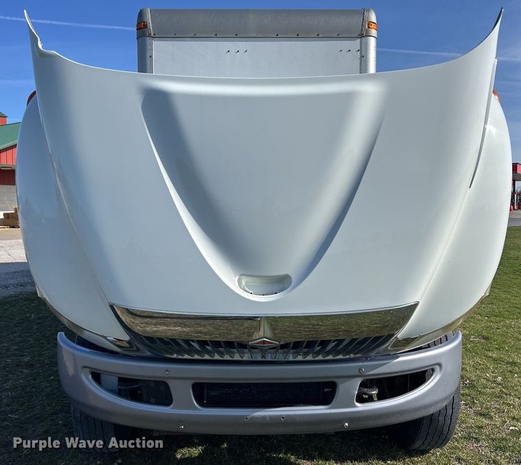 image for item DS0840 2013 International 4300M7 box truck