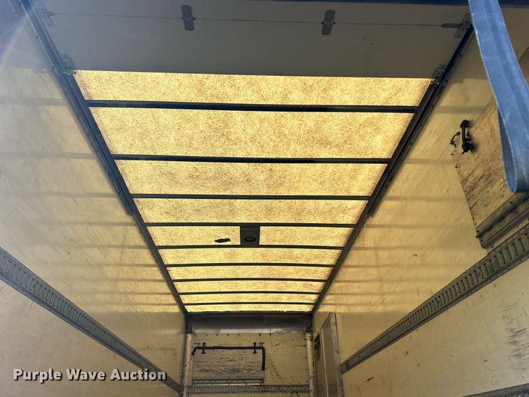 image for item DS0840 2013 International 4300M7 box truck