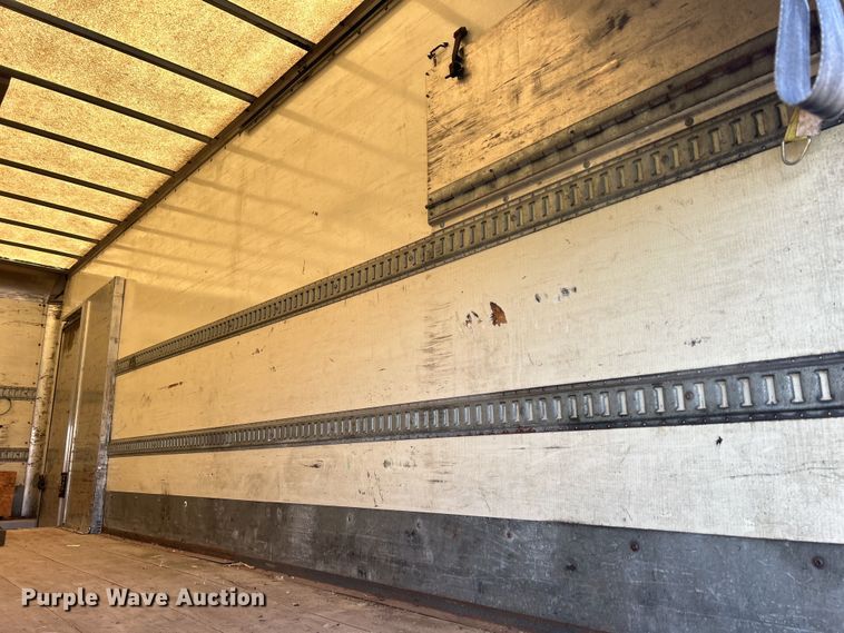 image for item DS0840 2013 International 4300M7 box truck