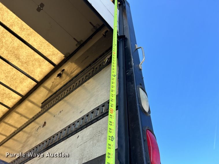 image for item DS0840 2013 International 4300M7 box truck