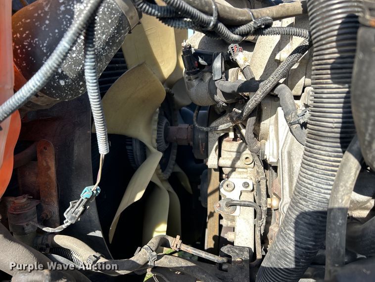 image for item DS0840 2013 International 4300M7 box truck