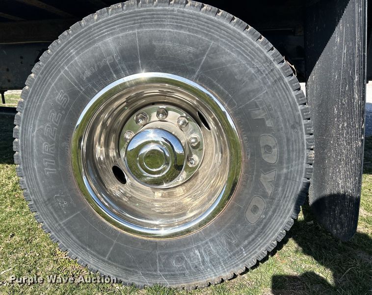 image for item DS0840 2013 International 4300M7 box truck