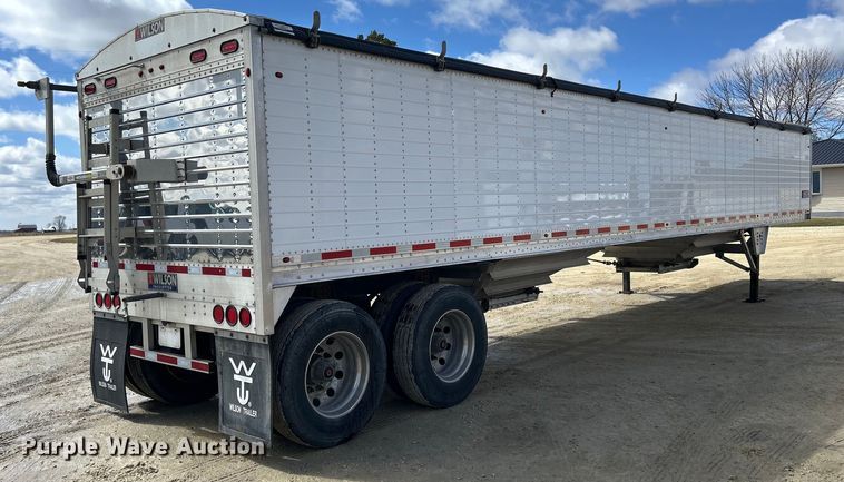 image for item DS0847 2019 Wilson  DWH-651 grain trailer