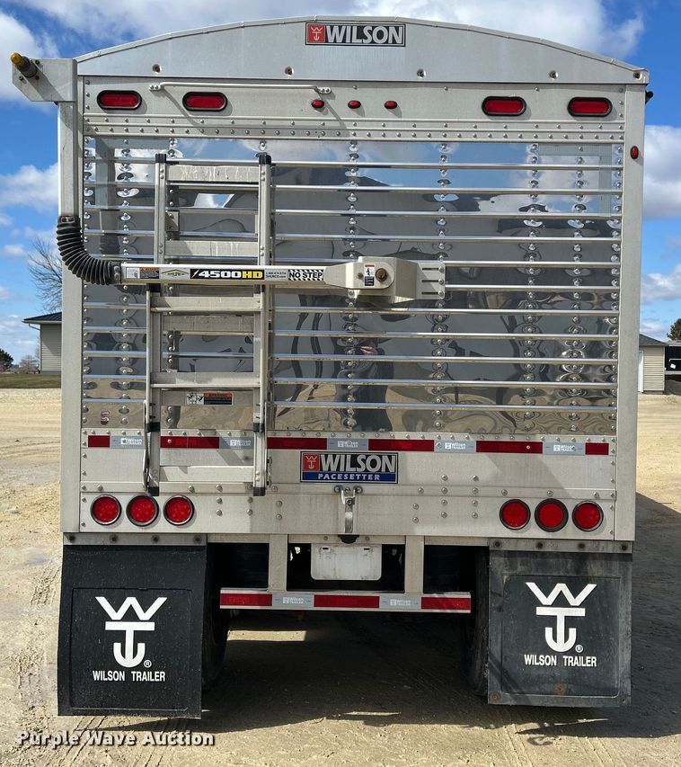 image for item DS0847 2019 Wilson  DWH-651 grain trailer
