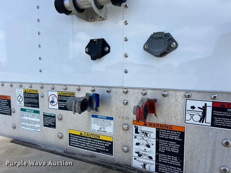 image for item DS0847 2019 Wilson  DWH-651 grain trailer