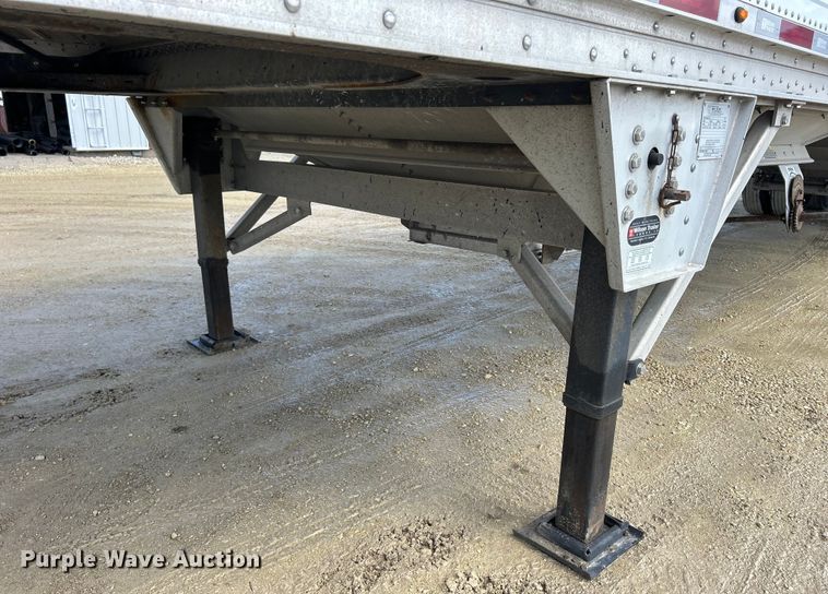 image for item DS0847 2019 Wilson  DWH-651 grain trailer