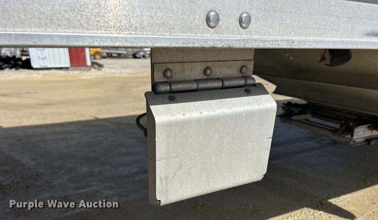 image for item DS0847 2019 Wilson  DWH-651 grain trailer