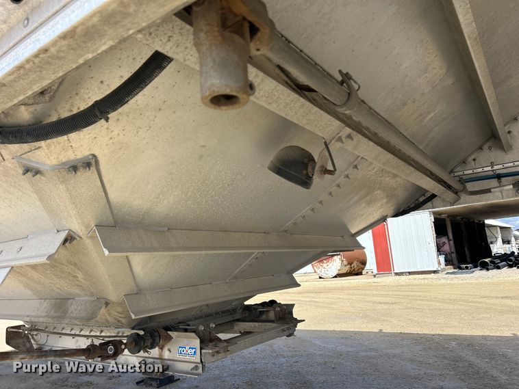 image for item DS0847 2019 Wilson  DWH-651 grain trailer