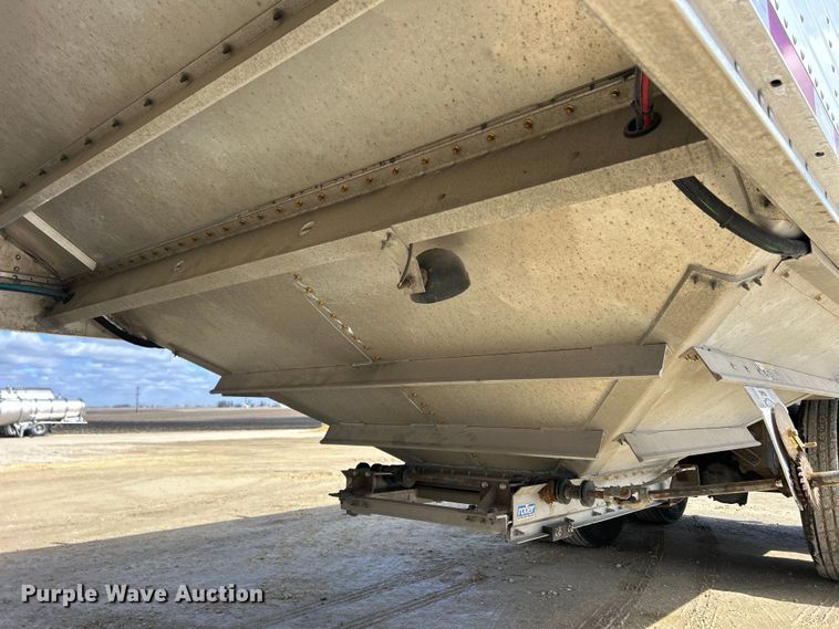 image for item DS0847 2019 Wilson  DWH-651 grain trailer