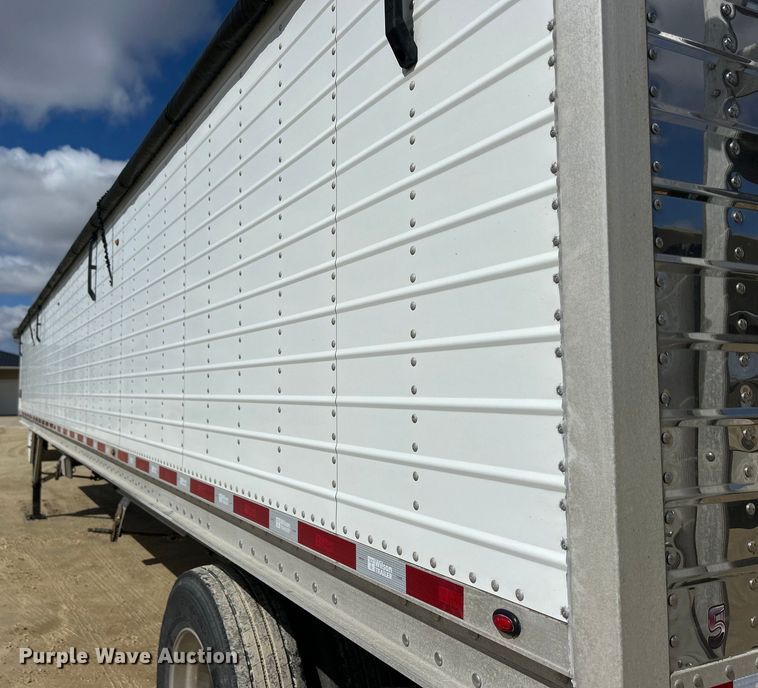 image for item DS0847 2019 Wilson  DWH-651 grain trailer