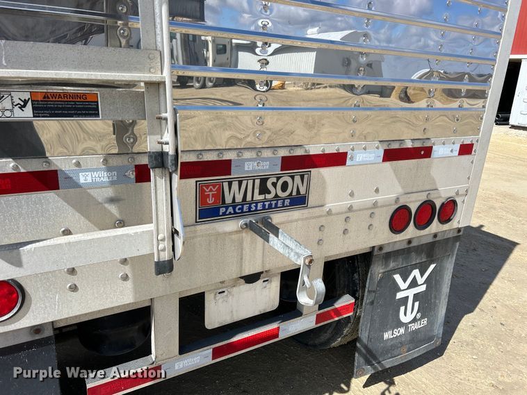 image for item DS0847 2019 Wilson  DWH-651 grain trailer