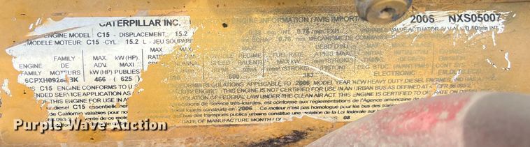 image for item DS2926 2007 Peterbilt  379 semi truck