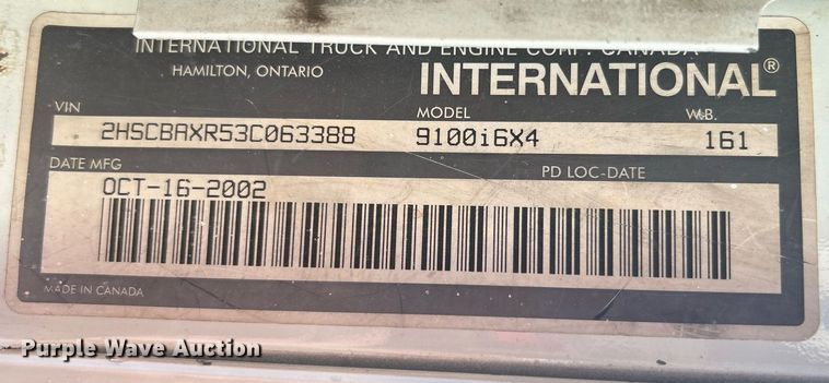 image for item EG1229 2003 International  9100i semi truck