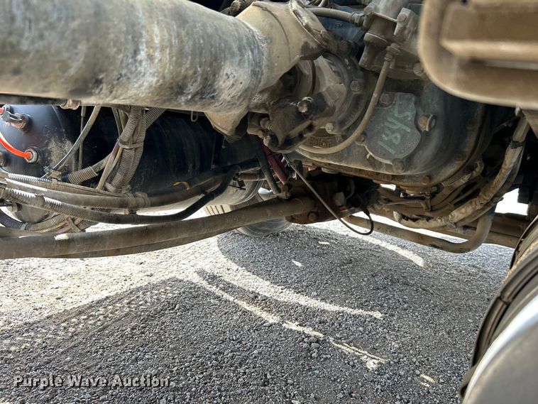 image for item EG1259 2016 Caterpillar CT660S semi truck