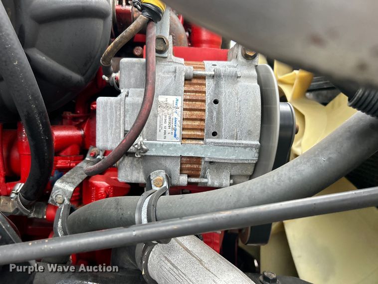 image for item EG1285 2008 International  8600 SBA semi truck