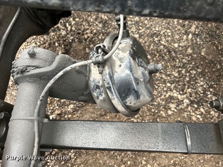 image for item EG1285 2008 International  8600 SBA semi truck