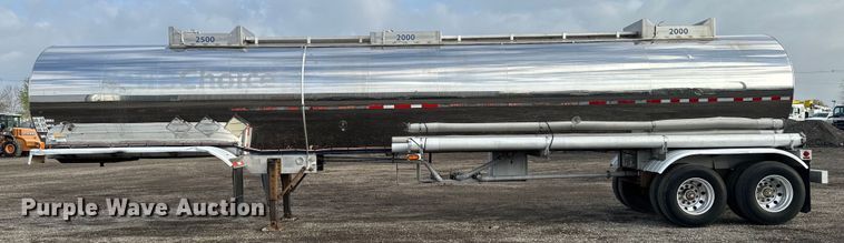 image for item EG1307 1995 Walker Stainless Equipment  tank trailer