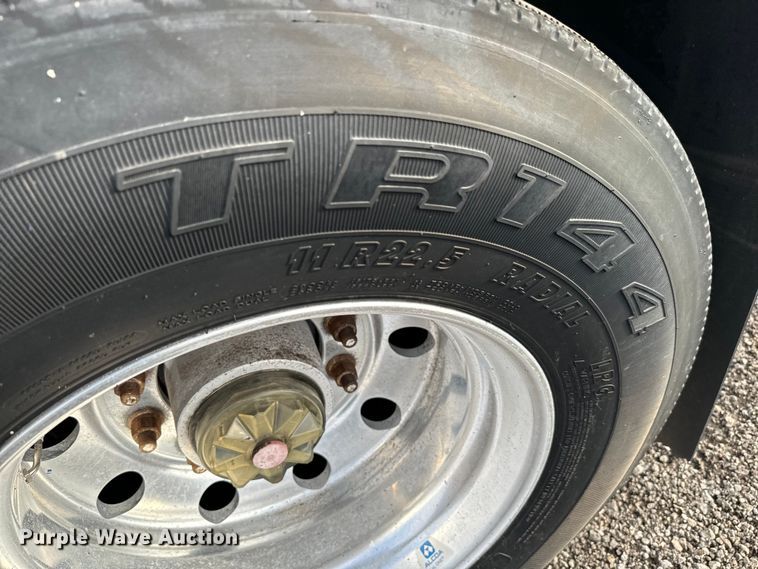 image for item EG1307 1995 Walker Stainless Equipment  tank trailer