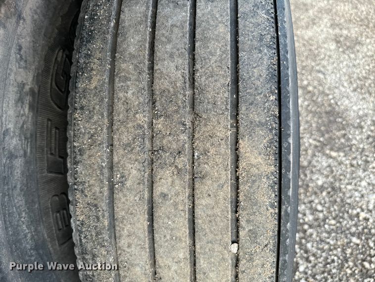 image for item EG1307 1995 Walker Stainless Equipment  tank trailer