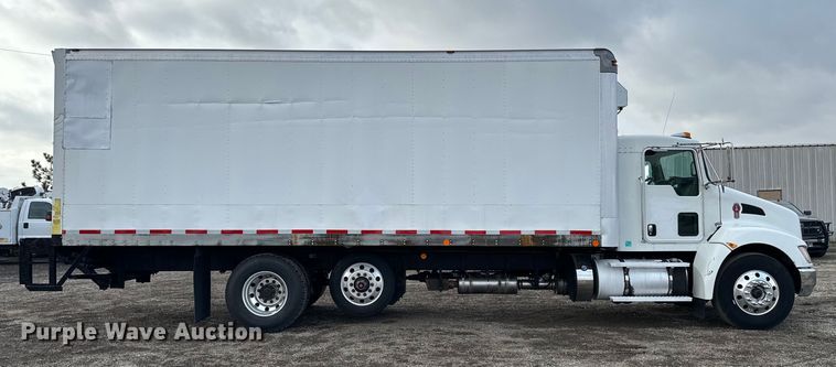 image for item EG1310 2013 Kenworth T370 box truck