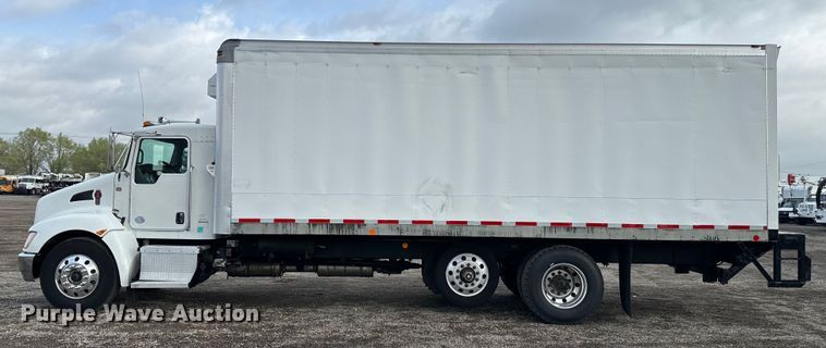 image for item EG1310 2013 Kenworth T370 box truck