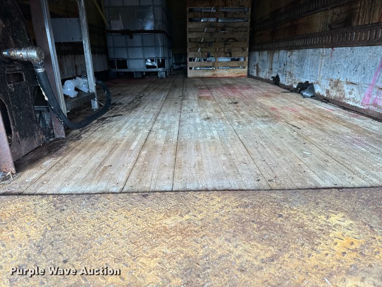 image for item EG1310 2013 Kenworth T370 box truck