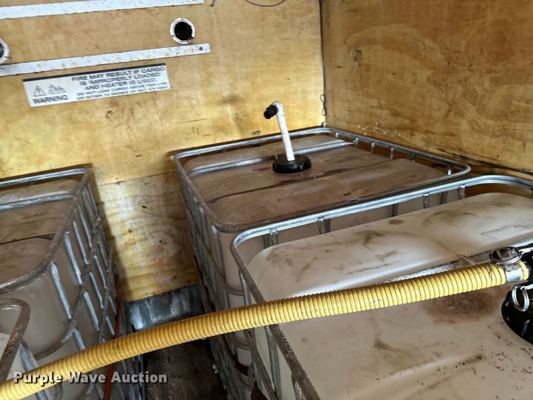 image for item EG1310 2013 Kenworth T370 box truck